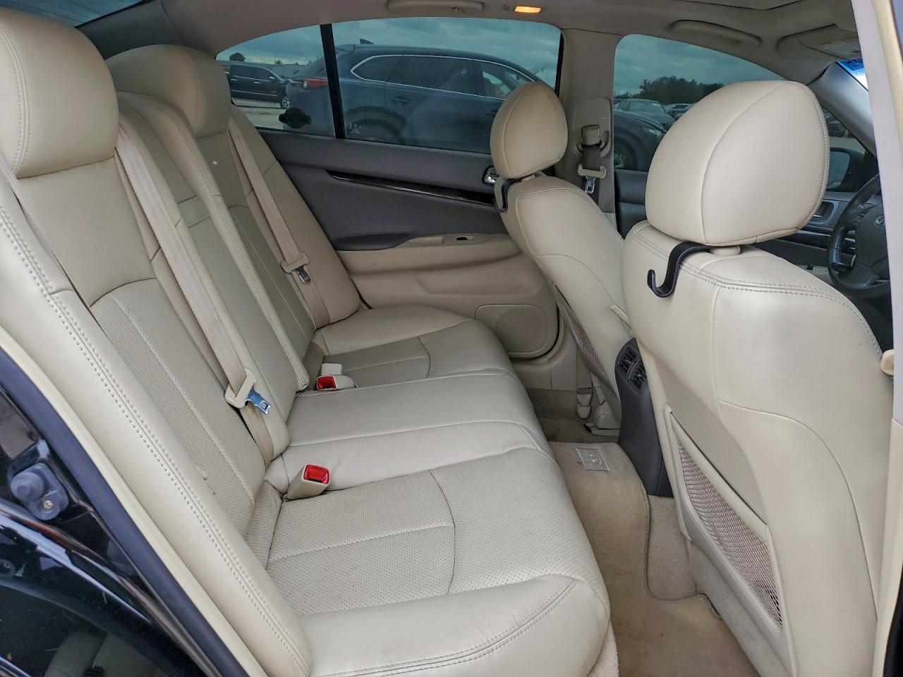 2012 INFINITI G37 BASE photo 10