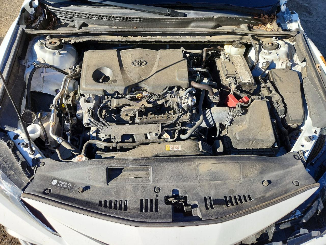 2022 TOYOTA CAMRY LE photo 11