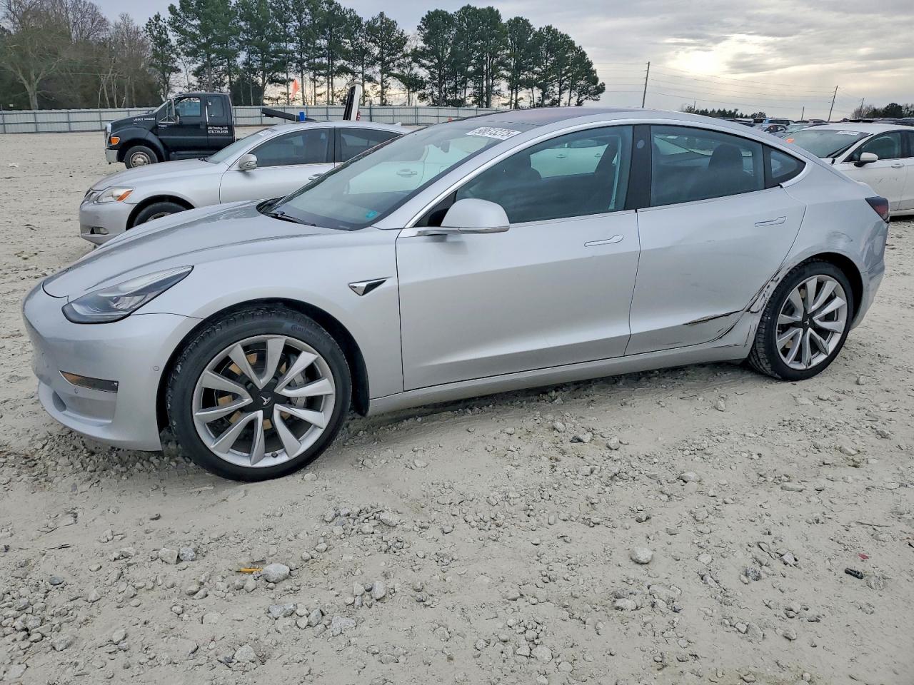 2018 TESLA MODEL 3