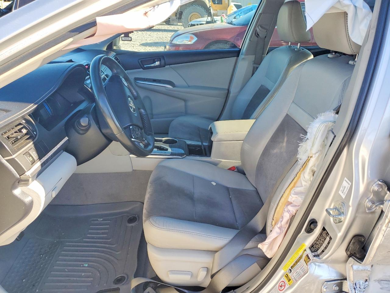 2012 TOYOTA CAMRY HYBRID photo 13