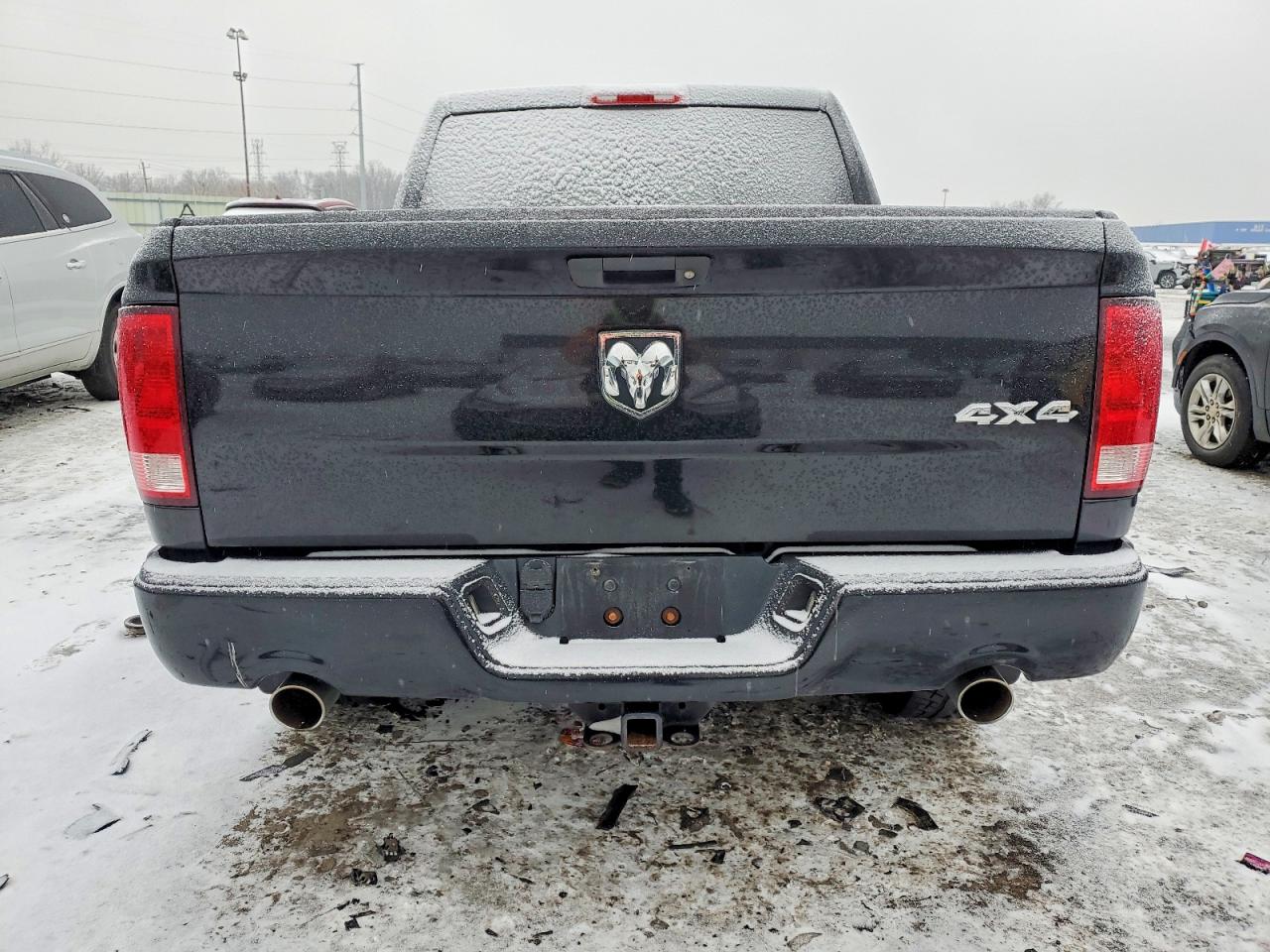 2014 RAM 1500 ST photo 6