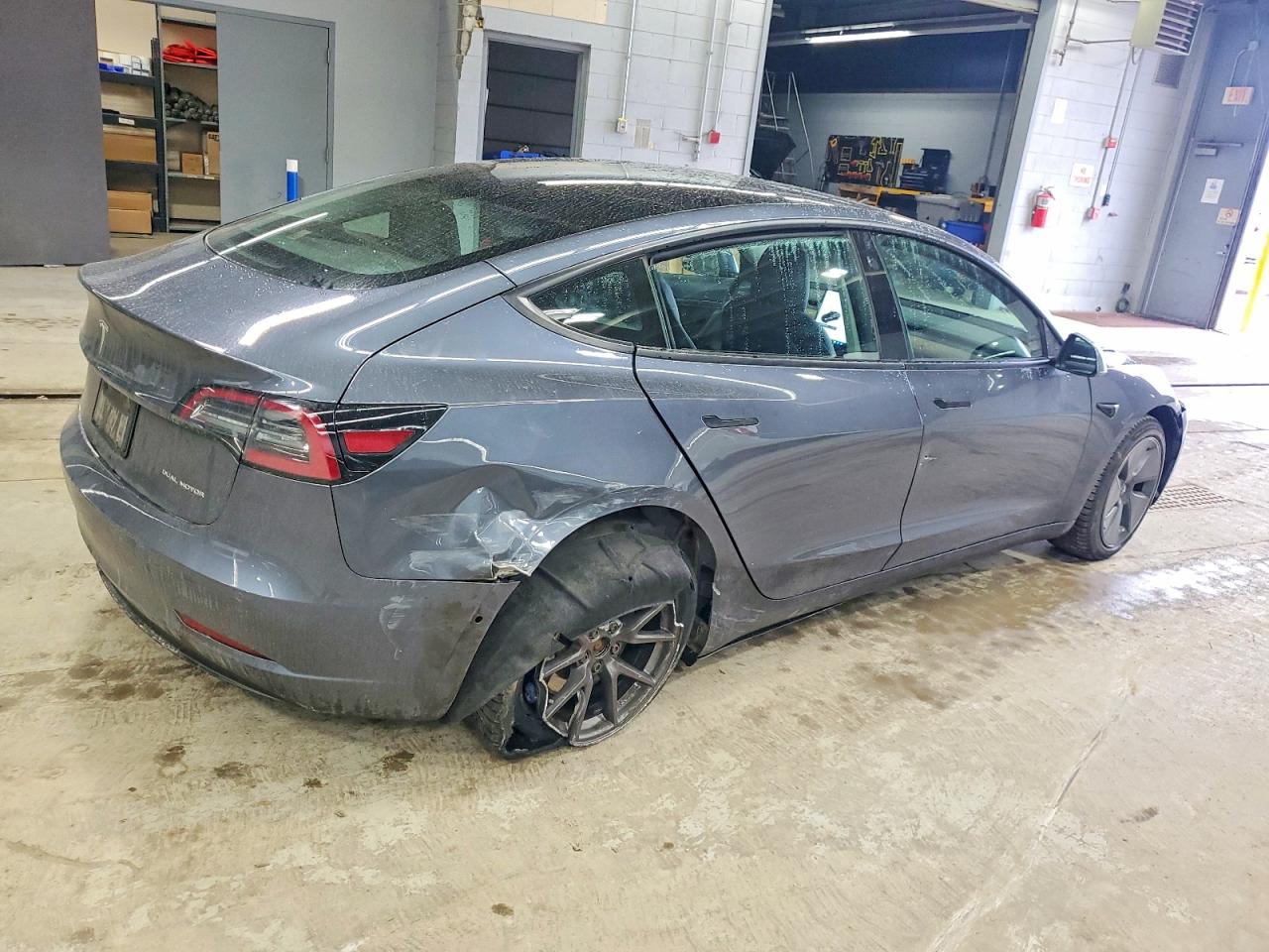 2021 TESLA MODEL 3 photo 3