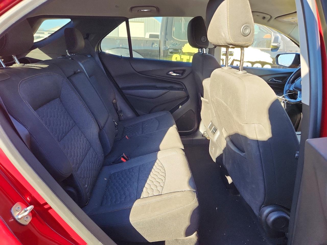 2019 CHEVROLET EQUINOX LT photo 10