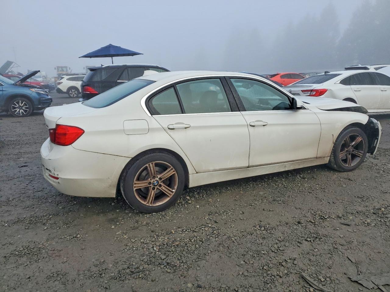 2015 BMW 328 XI SULEV photo 3