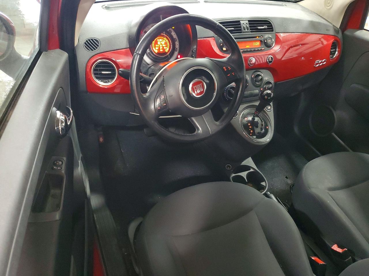 2013 FIAT 500 POP photo 22