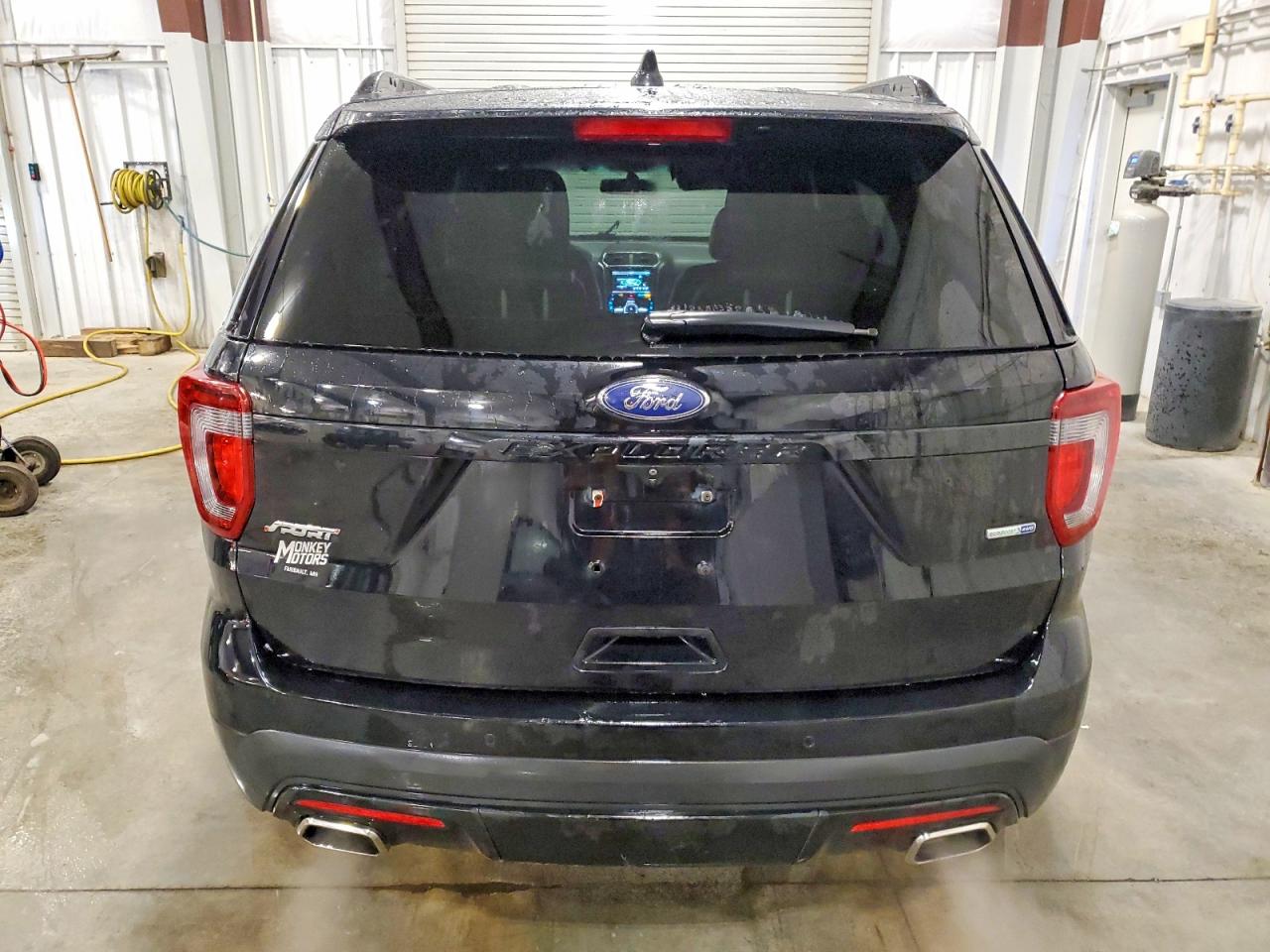 2016 FORD EXPLORER SPORT photo 6