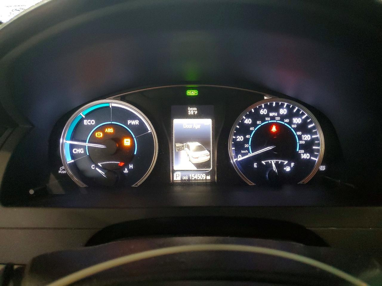 2016 TOYOTA CAMRY HYBRID photo 17