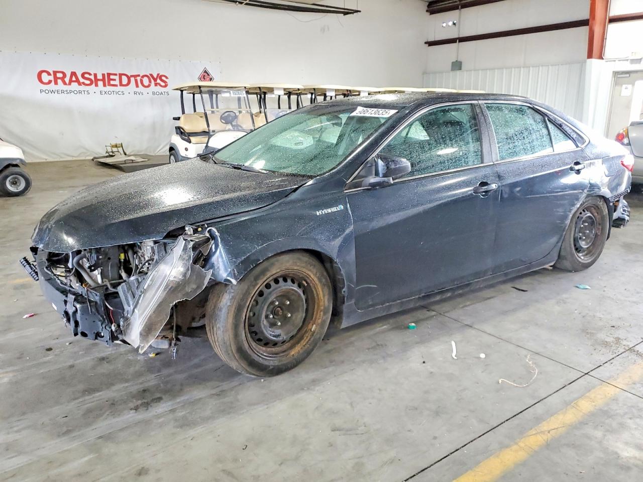 2016 TOYOTA CAMRY