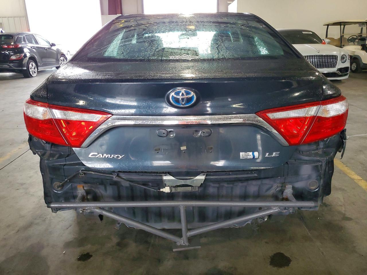 2016 TOYOTA CAMRY HYBRID photo 11