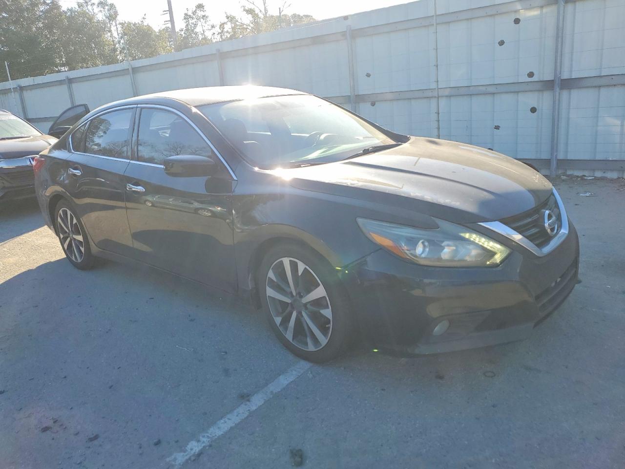 2017 NISSAN ALTIMA 3.5SL photo 4
