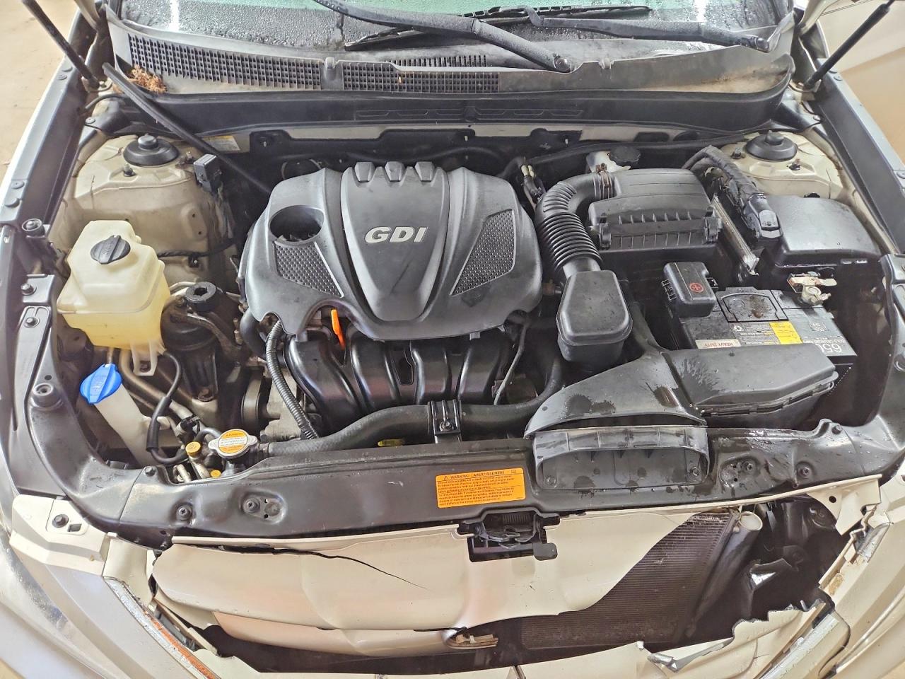 2011 HYUNDAI SONATA GLS photo 11