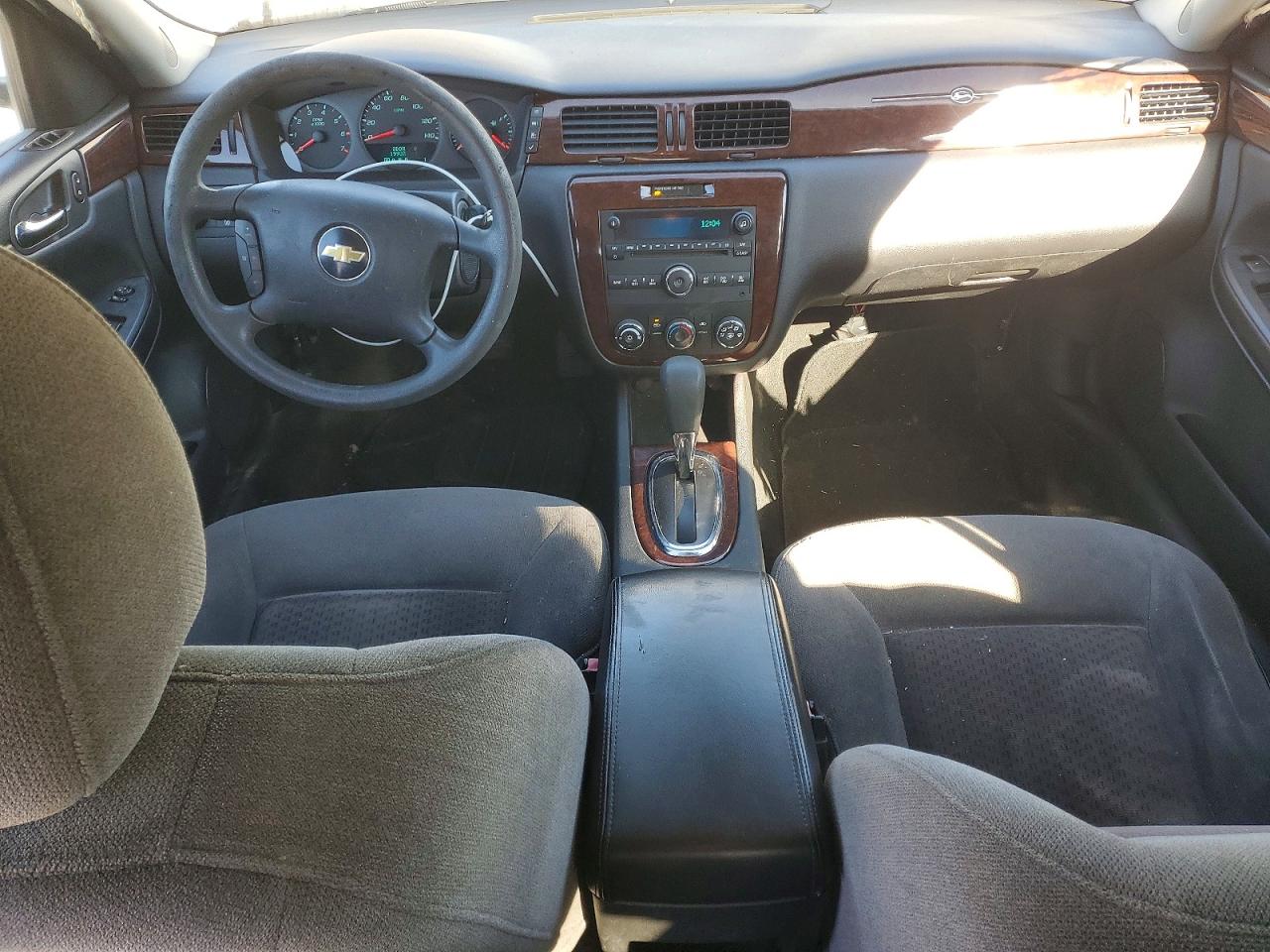 2011 CHEVROLET IMPALA LS photo 8