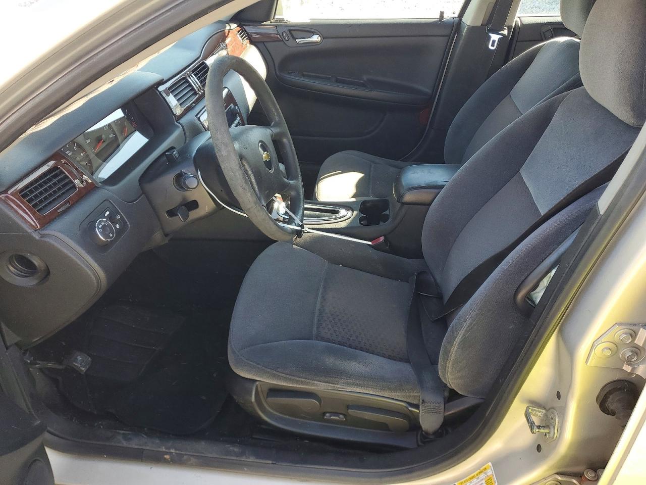 2011 CHEVROLET IMPALA LS photo 7