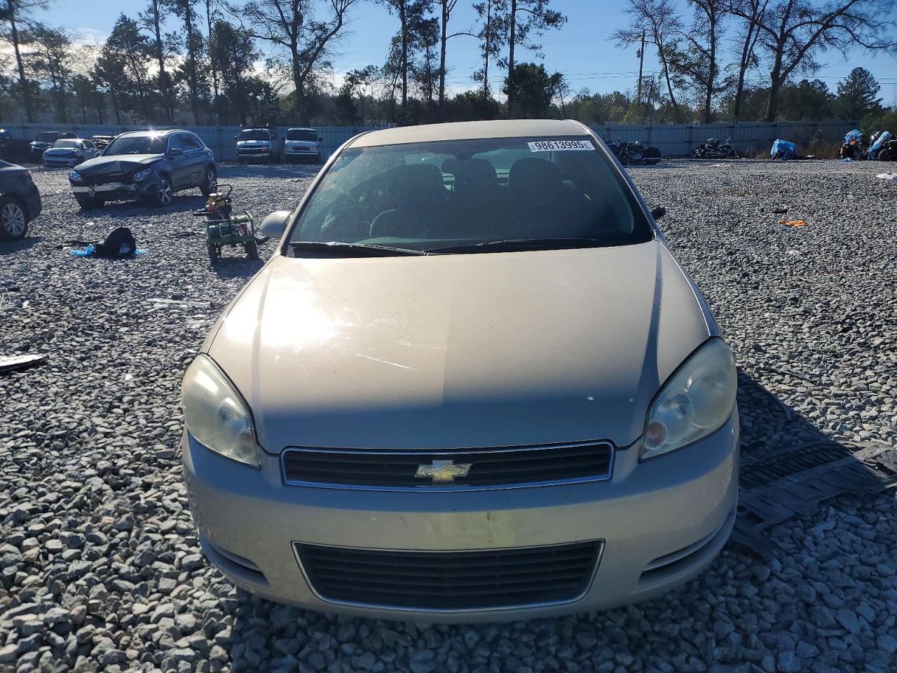2011 CHEVROLET IMPALA LS photo 5