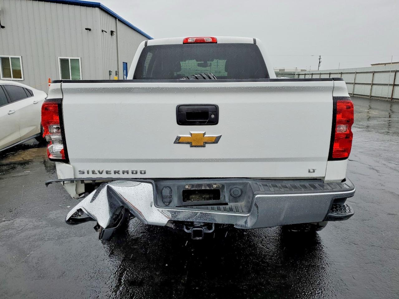 2017 CHEVROLET SILVERADO K1500 LT photo 6