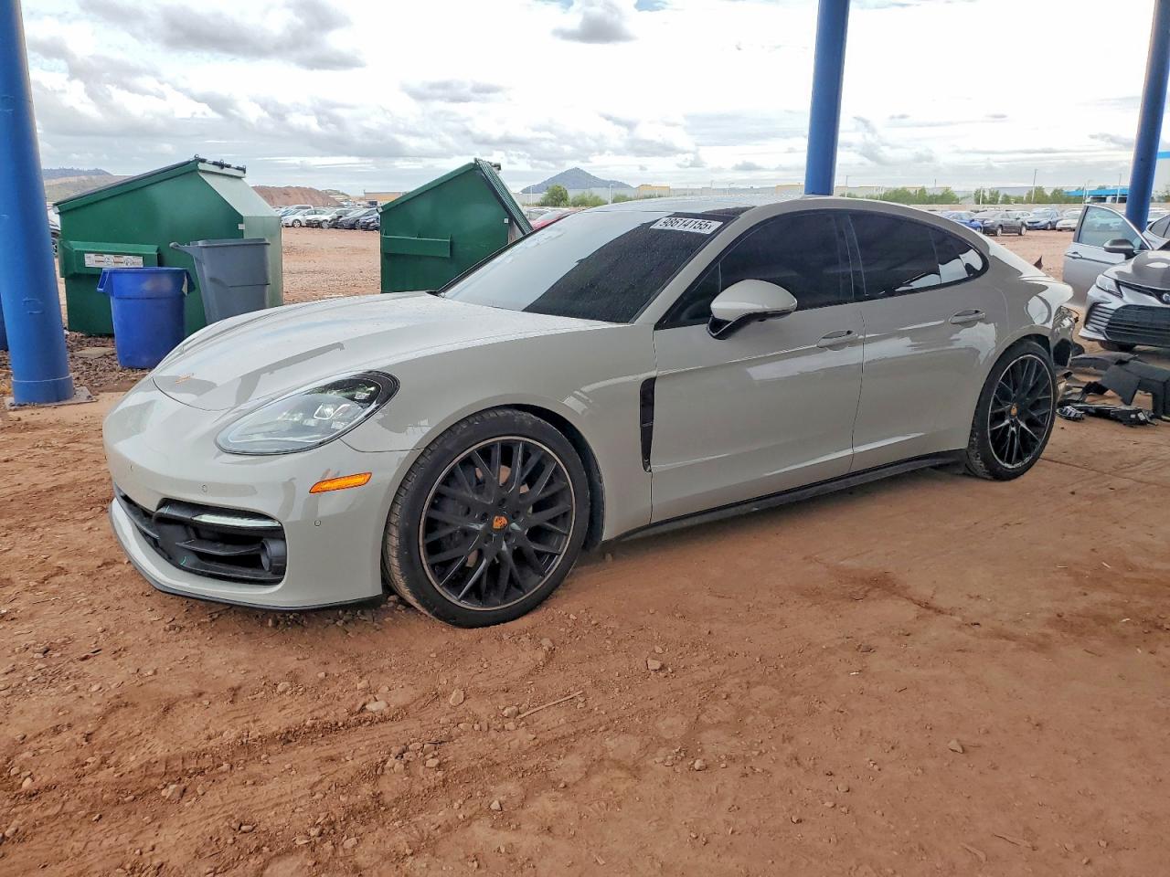2023 PORSCHE PANAMERA
