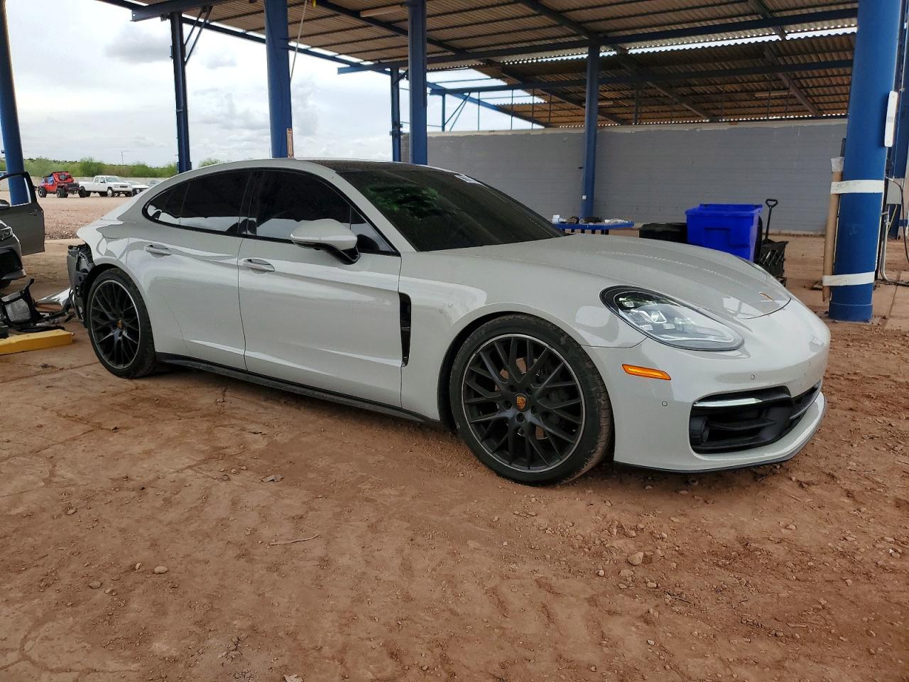 2023 PORSCHE PANAMERA BASE photo 4
