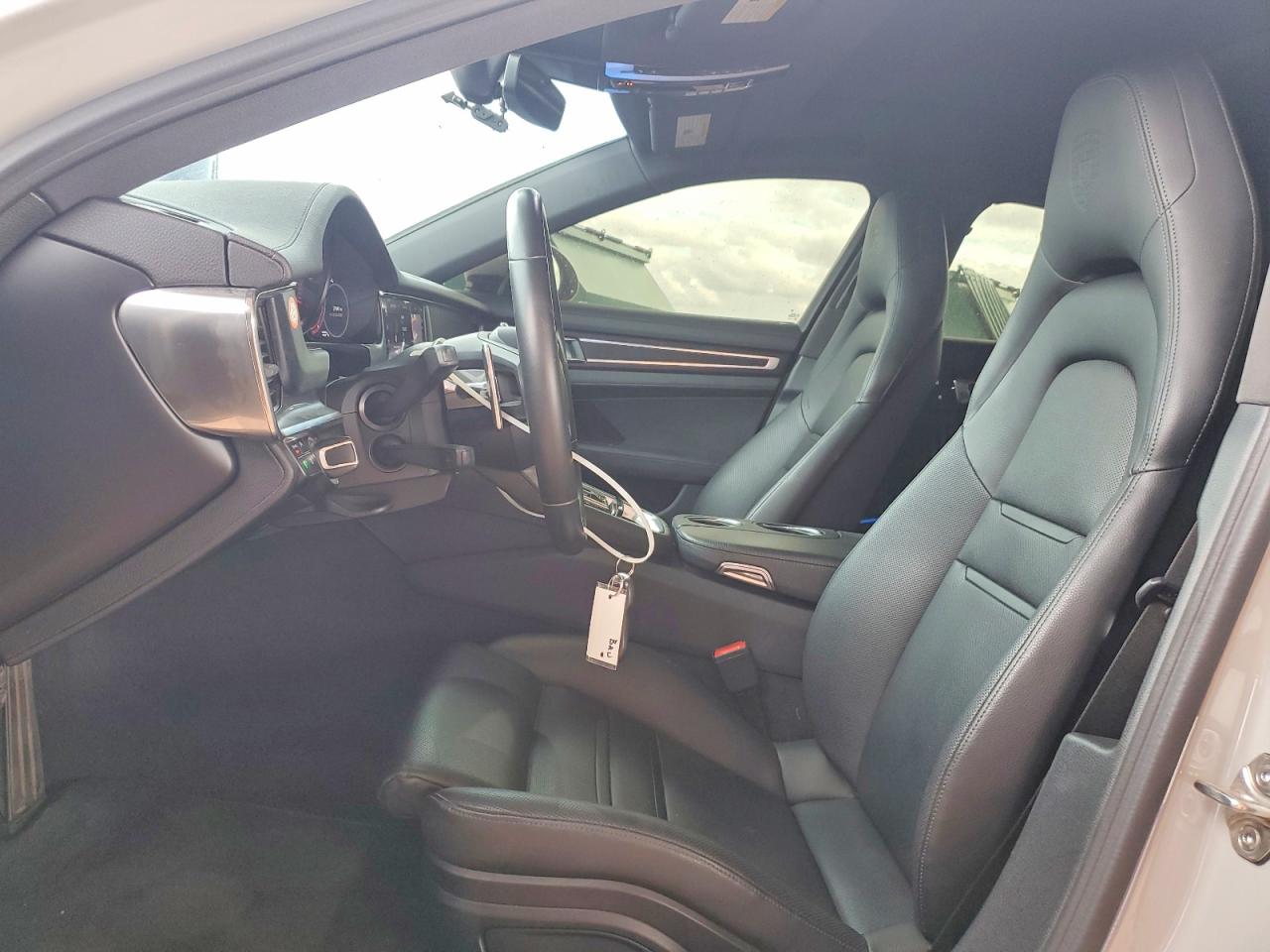 2023 PORSCHE PANAMERA BASE photo 7