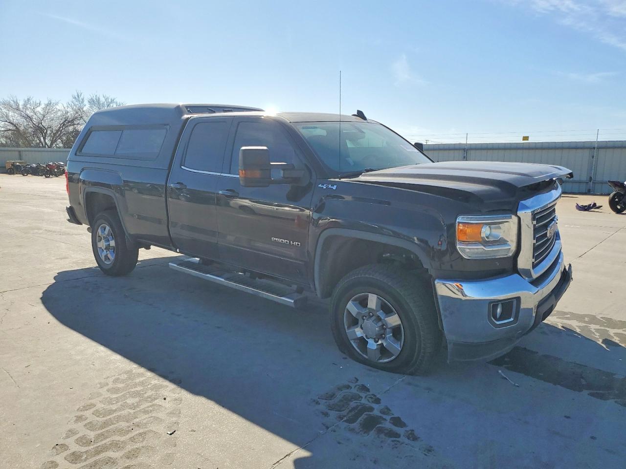 2019 GMC SIERRA K2500 SLE photo 10