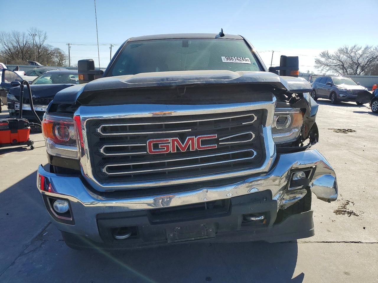 2019 GMC SIERRA K2500 SLE photo 13