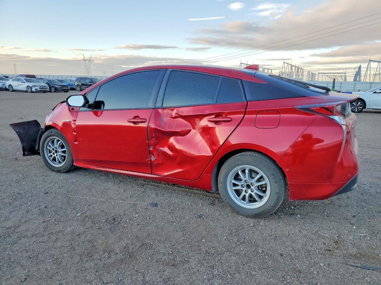 2018 TOYOTA PRIUS photo 2