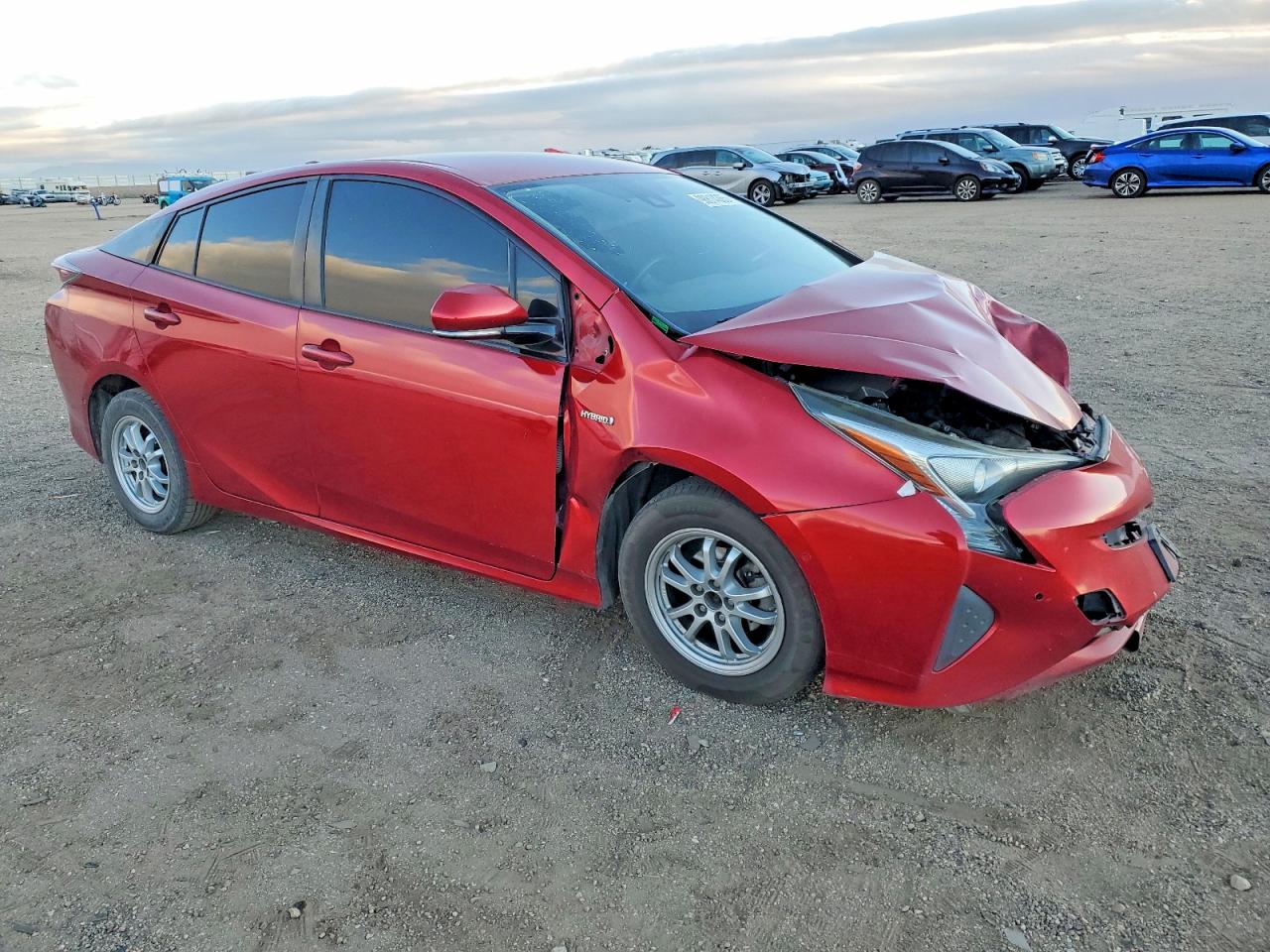 2018 TOYOTA PRIUS photo 4