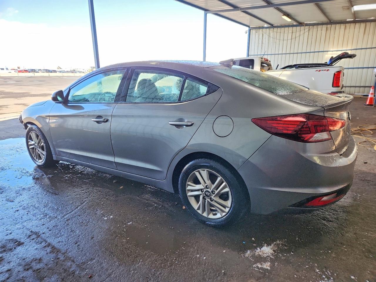 2020 HYUNDAI ELANTRA SEL photo 2
