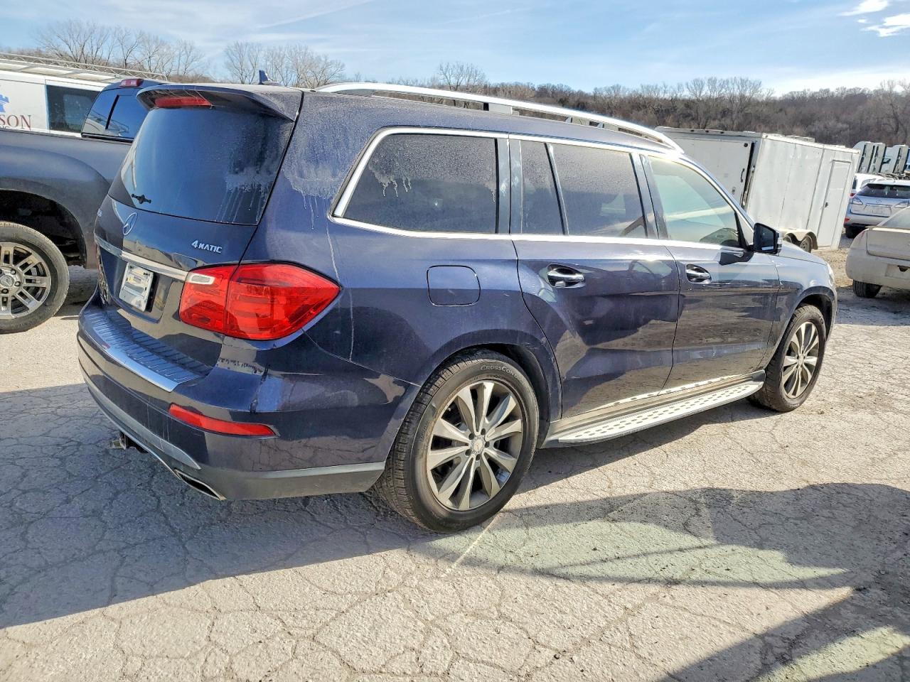 2015 MERCEDES-BENZ GL 450 4MATIC photo 3
