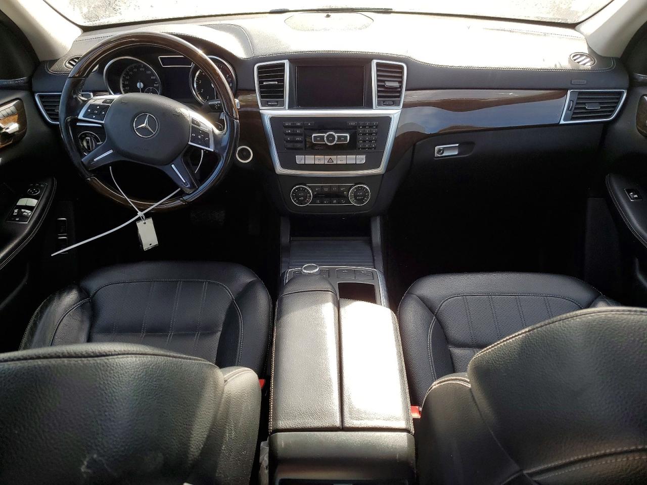 2015 MERCEDES-BENZ GL 450 4MATIC photo 8