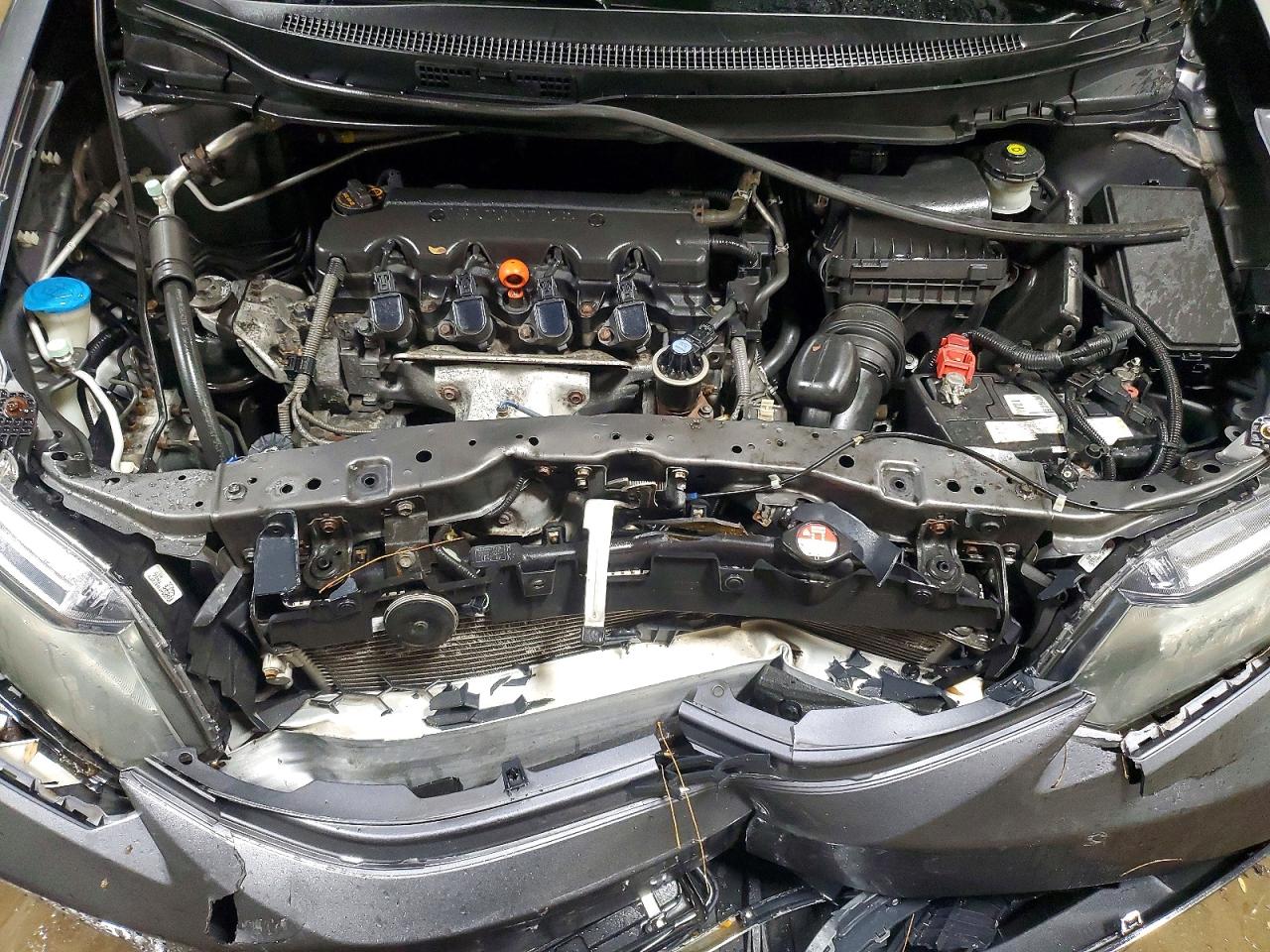 2013 HONDA CIVIC LX photo 11