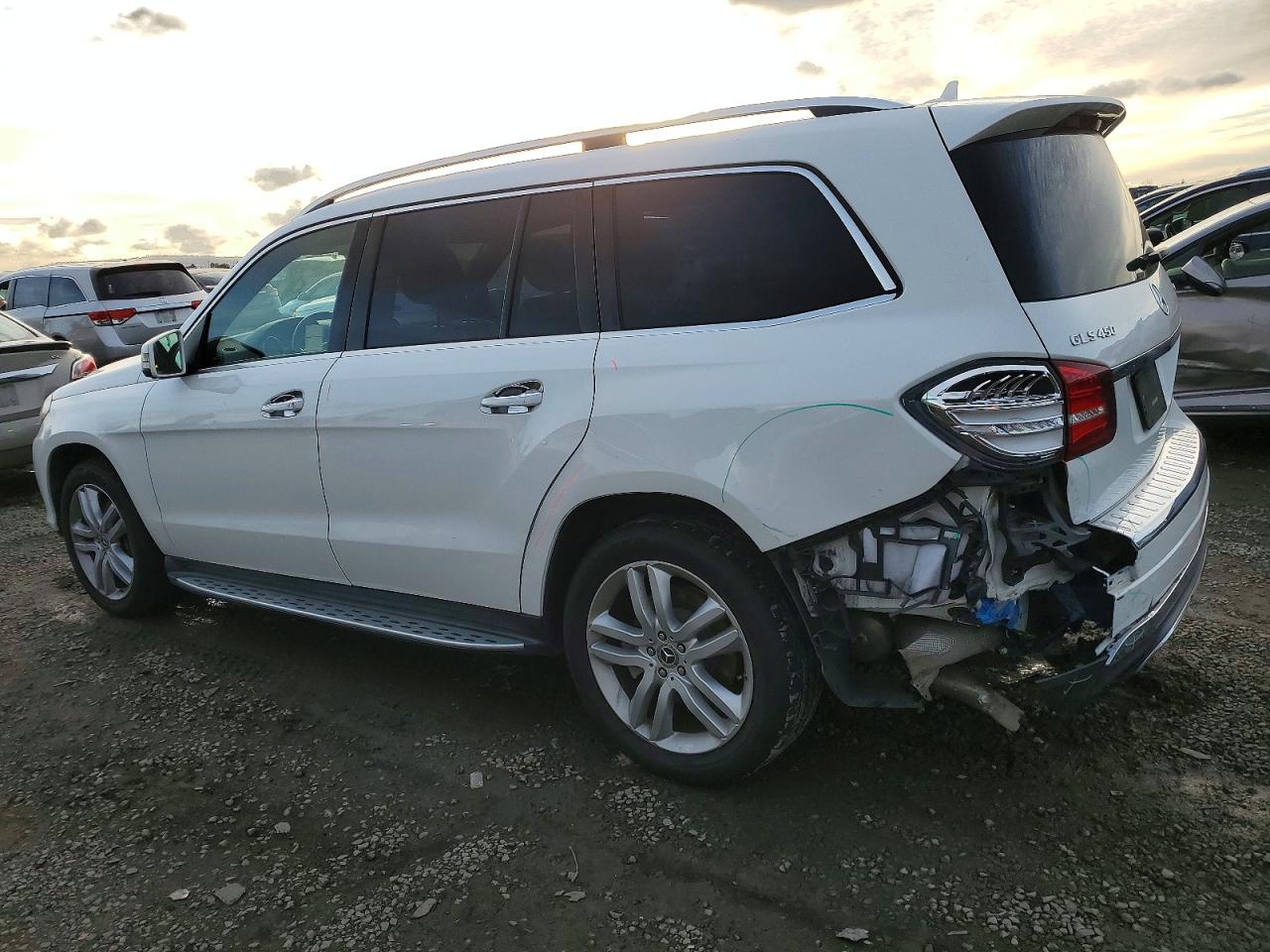 2017 MERCEDES-BENZ GLS 450 4MATIC photo 2