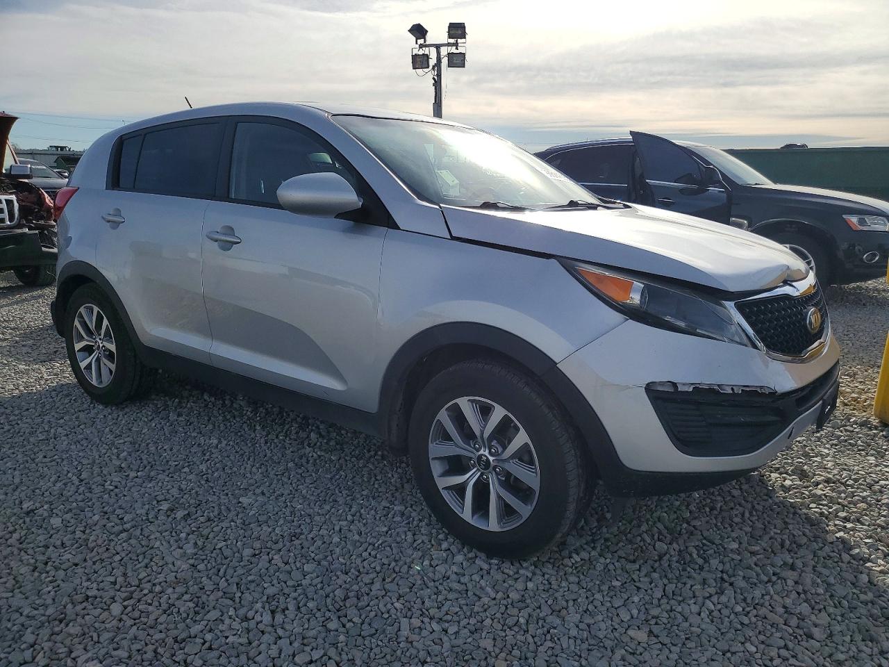 2016 KIA SPORTAGE LX photo 4