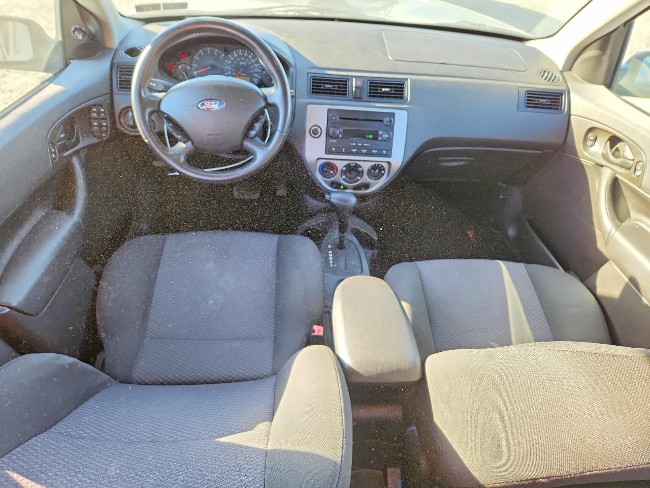 2006 FORD FOCUS ZX5 photo 8