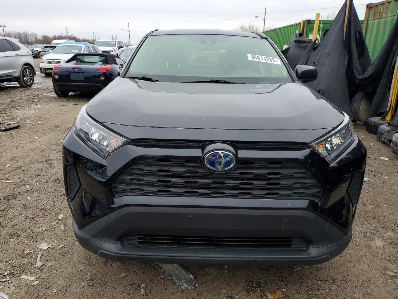2021 TOYOTA RAV4 LE photo 5