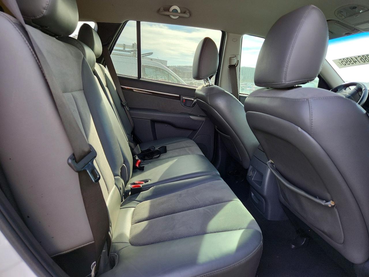 2012 HYUNDAI SANTA FE SE photo 19
