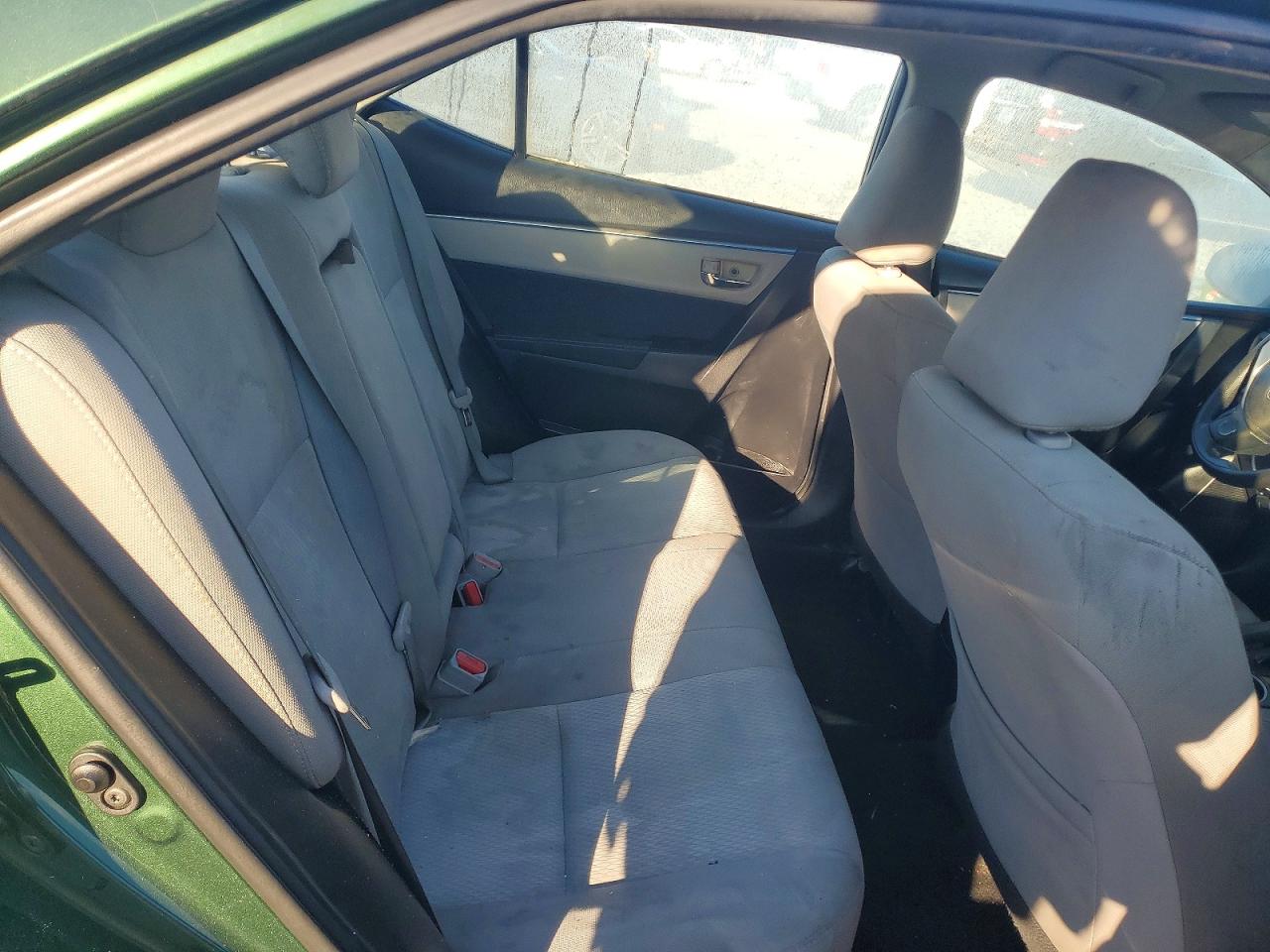 2016 TOYOTA COROLLA L photo 10