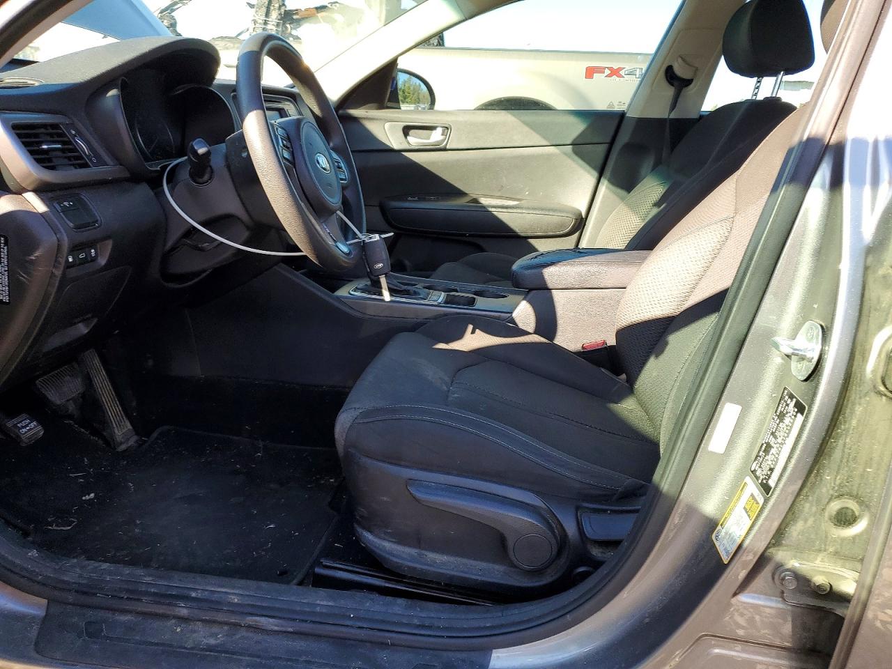 2016 KIA OPTIMA LX photo 7