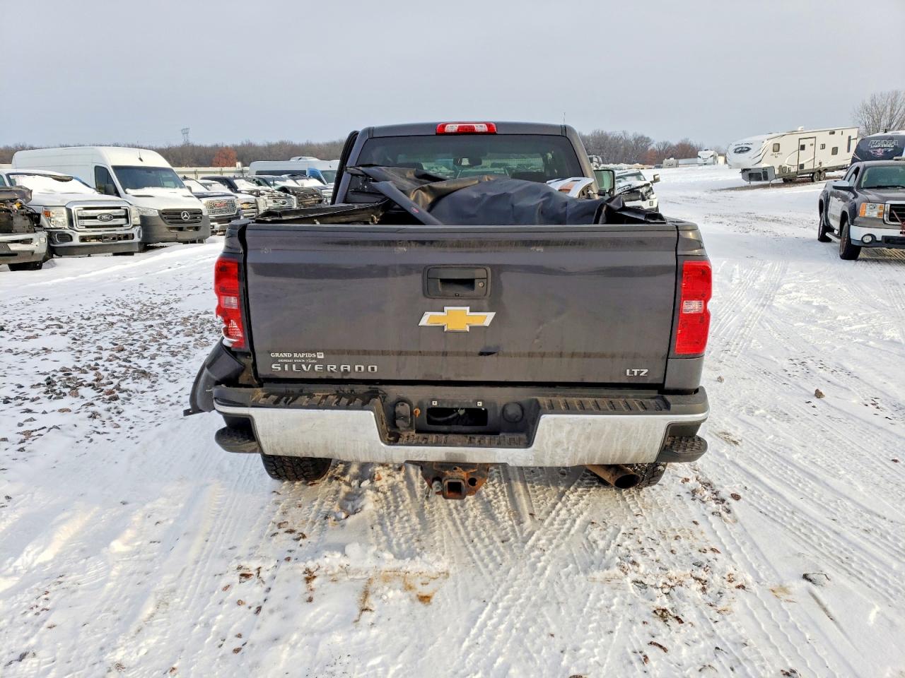 2015 CHEVROLET SILVERADO K2500 HEAVY DUTY LTZ photo 6