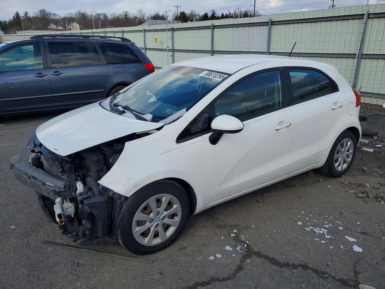 2013 KIA RIO