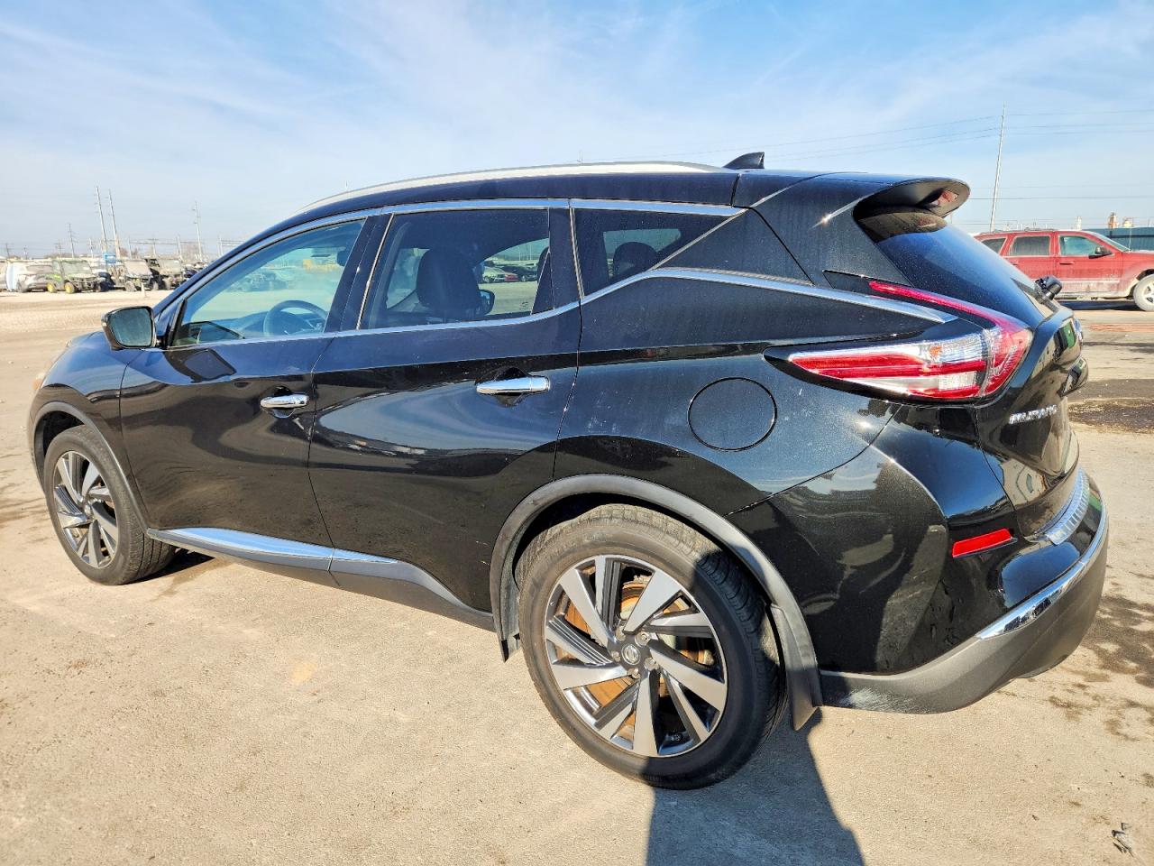 2018 NISSAN MURANO S photo 2