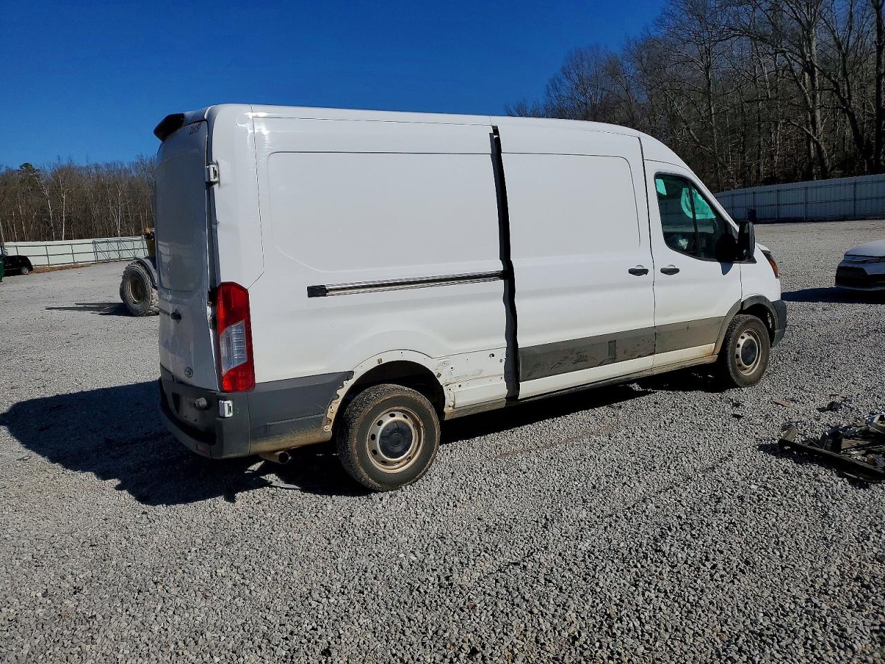 2025 FORD TRANSIT T-250 photo 3