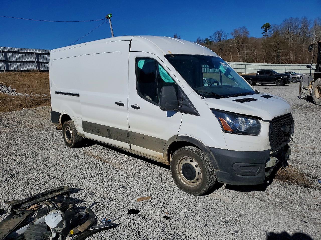 2025 FORD TRANSIT T-250 photo 4