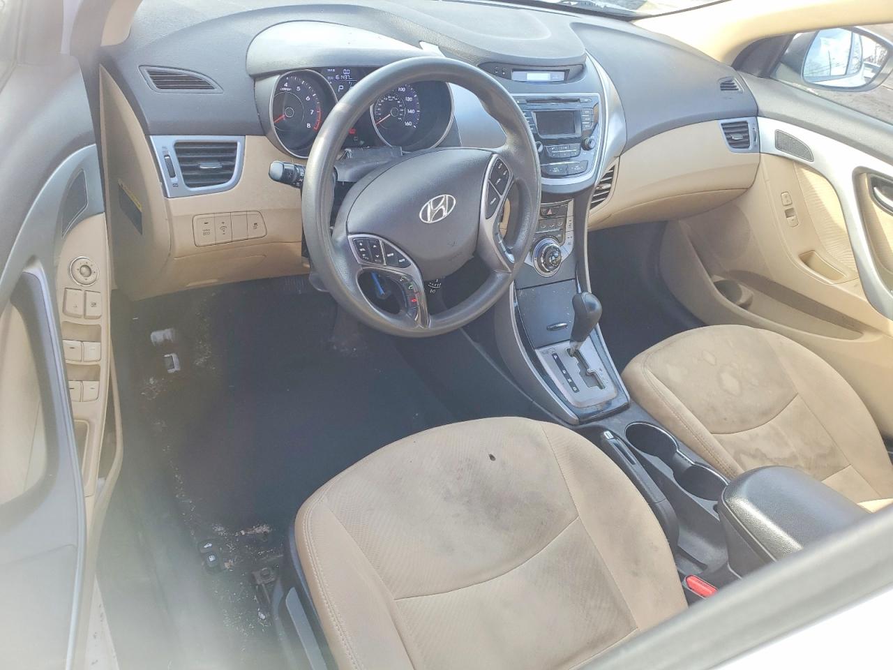 2013 HYUNDAI ELANTRA GLS photo 8