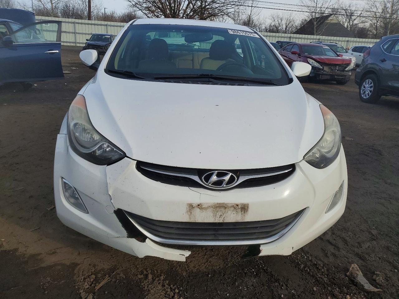 2013 HYUNDAI ELANTRA GLS photo 5