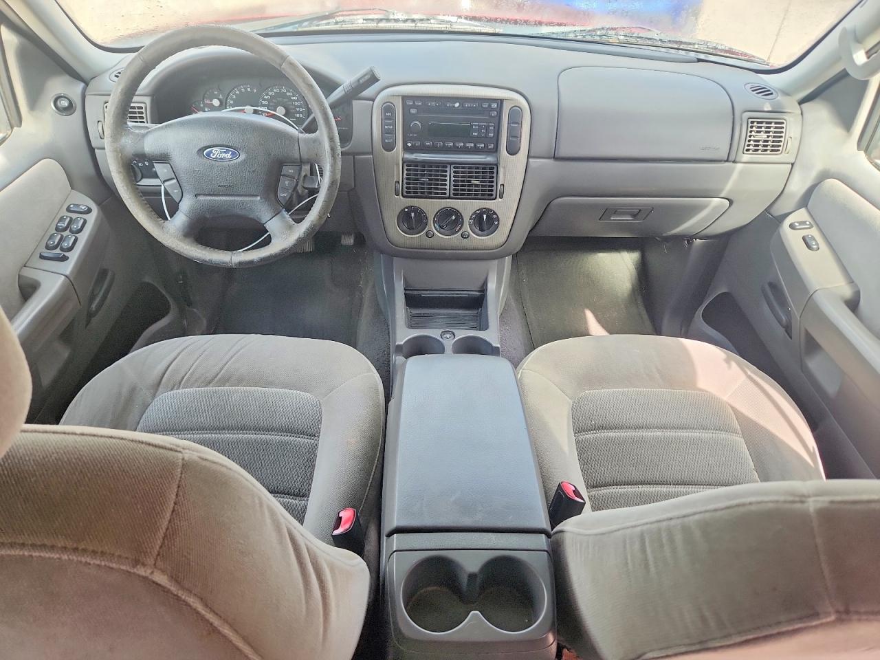 2005 FORD EXPLORER XLT photo 8