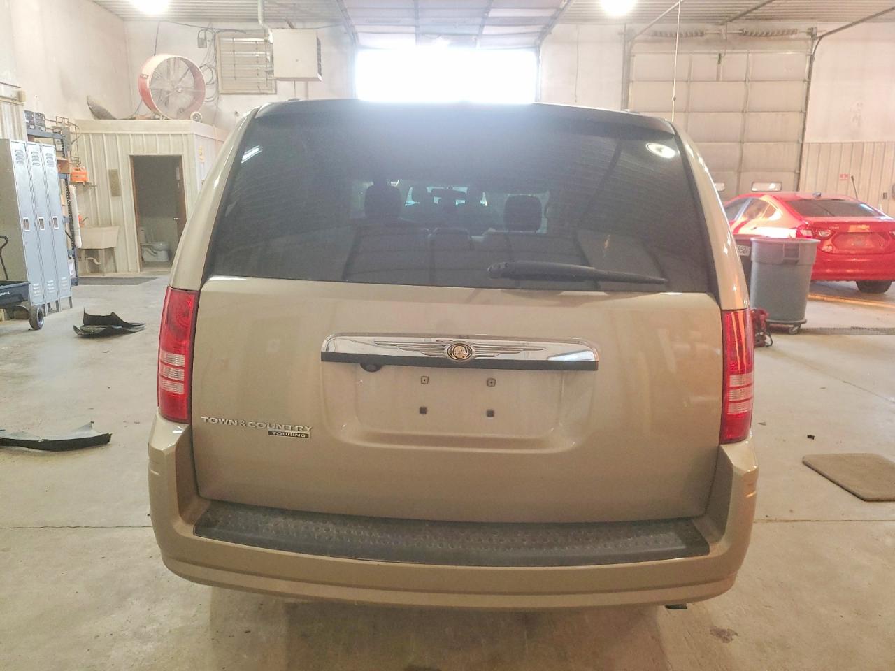 2008 CHRYSLER TOWN & COUNTRY TOURING photo 6