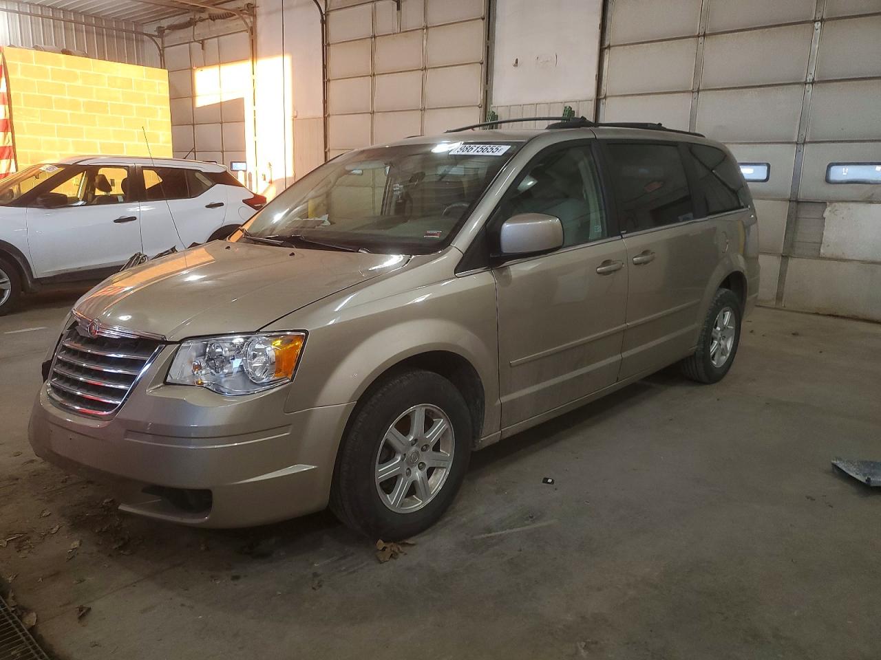 2008 CHRYSLER TOWN & COUNTRY