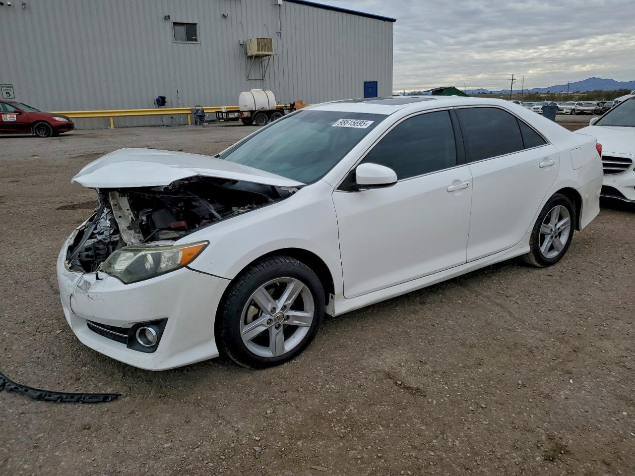 2013 TOYOTA CAMRY