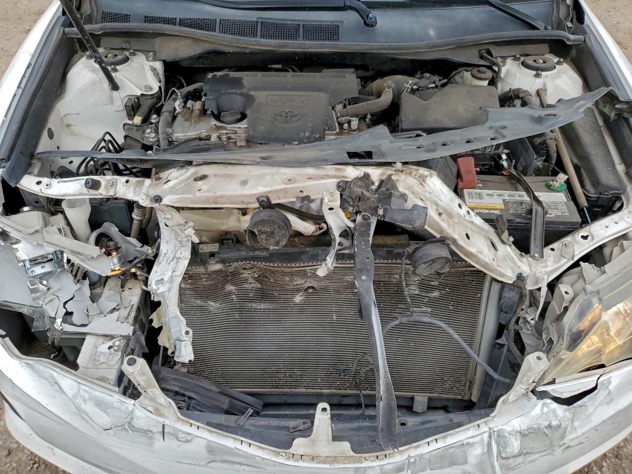 2013 TOYOTA CAMRY L photo 11