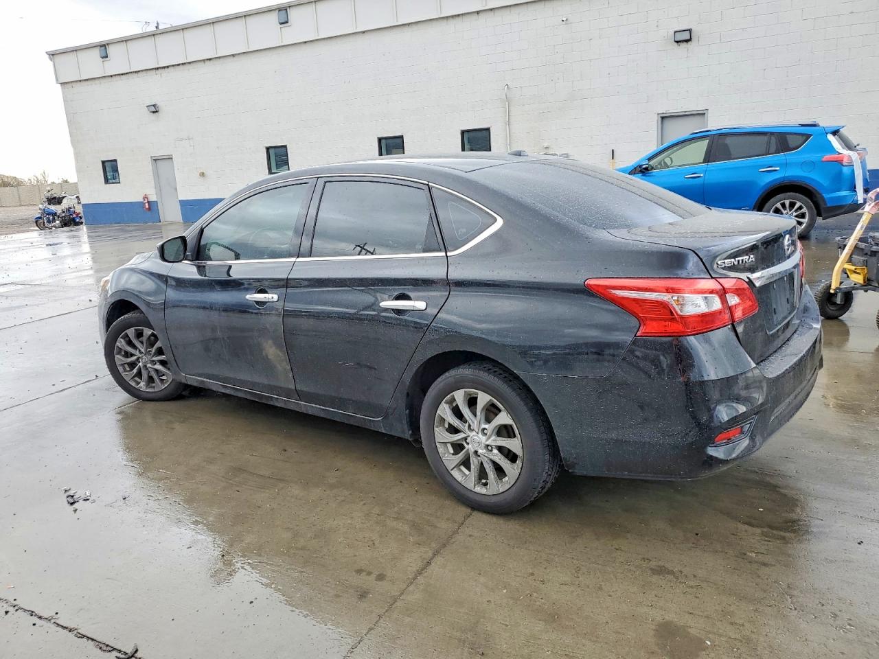 2018 NISSAN SENTRA S photo 2